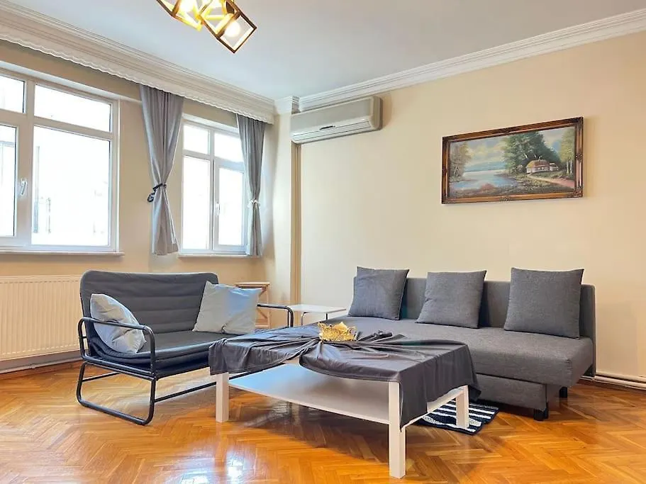 Apartment Spacious 2Br Near Taksim Istanbul Türkei